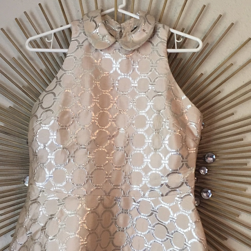 Cream silk detail o pattern mini dress